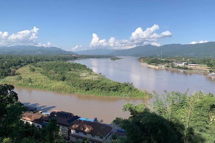 Full Day Group Tour in Chiang Rai uiS4DdCU