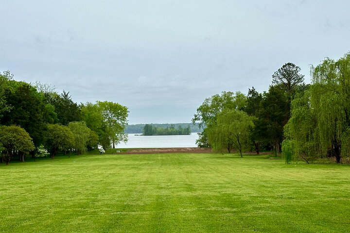 Private tour from Williamsburg to Berkeley Plantation owVVgsvy