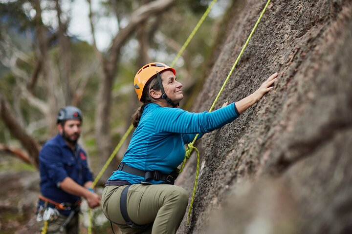 Rock Adventure Beginner Climb and Abseil  MmLwl6QX