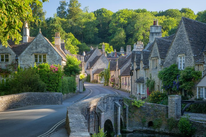 Cotswolds Experience - full day small group day tour from Bath ( Max 14 persons) CNR7ZaU5