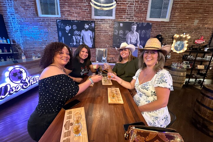 Nashville's Speakeasy Secrets: Murder True Crime Cocktail Crawl Kmw8vXJF