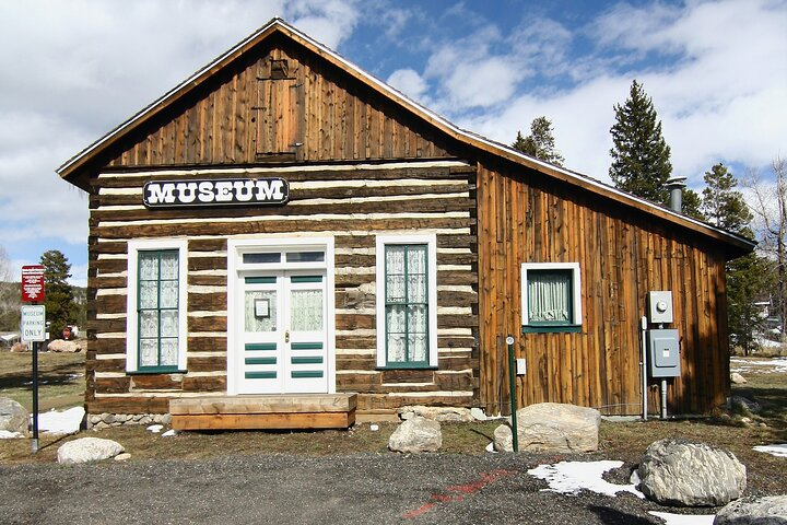 Breckenridge Downtown Smartphone Guided Audio Walking Tour  EU77yYCH
