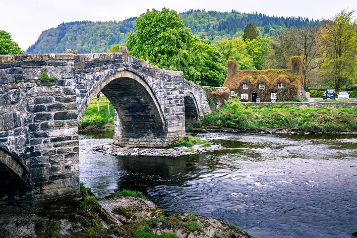 Snowdonia Scenic Drive from Llandudno and Conwy JOW536dR