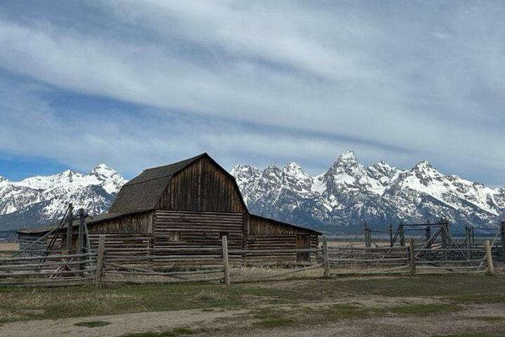 Private VIP Tour of Grand Teton National Park QyJFTAnF