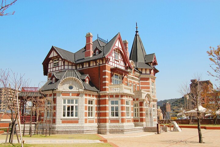 Mojiko Karato Market Tsunoshima Bridge & Shrine Tour From Fukuoka gKsZOk23
