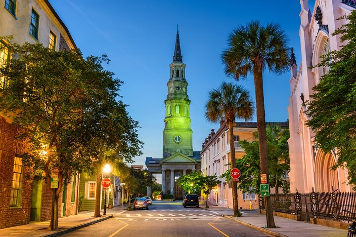 Real Hauntings of Charleston! (Small Group Ghost Tour)  z37NZ4dB