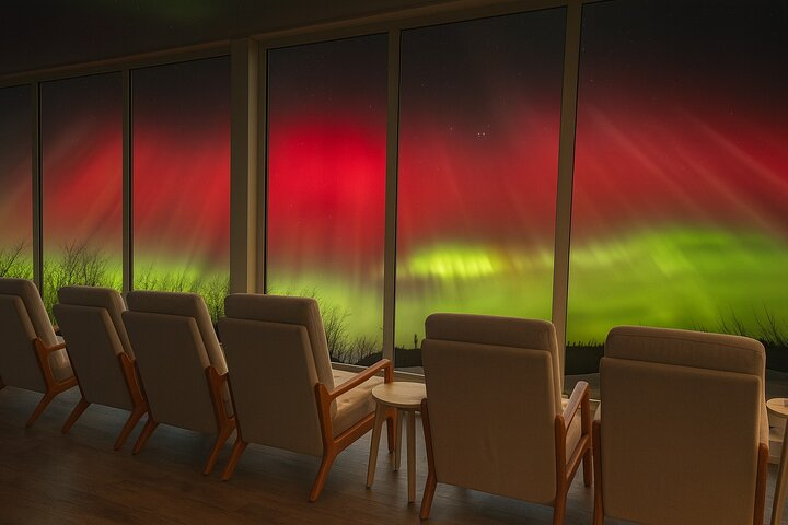 Cleary Summit Aurora Glass House Luxury Northern Lights Tour U8inY4YK
