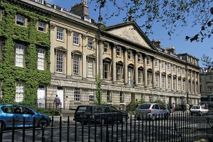 Bath: Guided tour of Historic Sights & Pubs AKTCr7j6