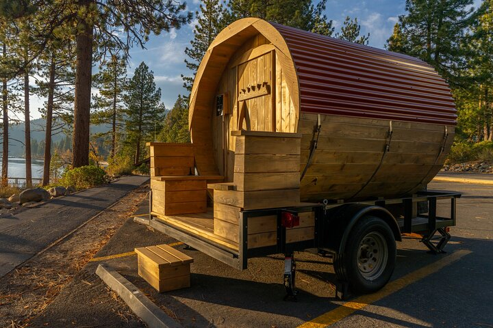 Sauna Experience at the Shores of Lake Tahoe vGO9V3YO