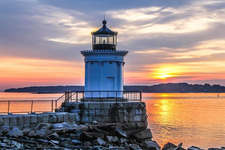 Sunset Lighthouse Cruise Tour from Casco Bay gkWdkmDB