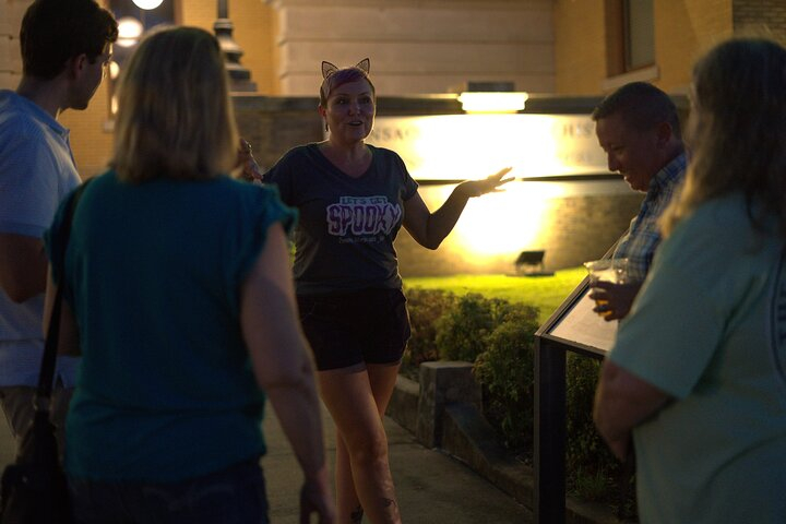 Spooky Stories Walking Ghost Tour BlMQUU9z