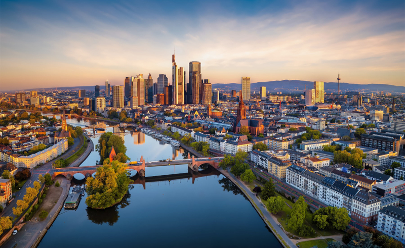 Half-Day Frankfurt Private Sightseeing Tour W1tflPFT