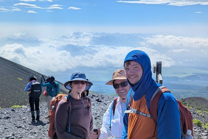Mt. Fuji Day Activity: Hiking Shiraito Falls and Hoei Crater E9hiy9jG