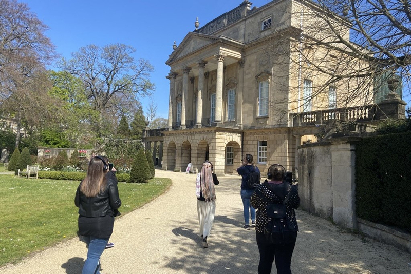 Bridgerton and Bath city highlights walking tour with music z4YKSx1Q
