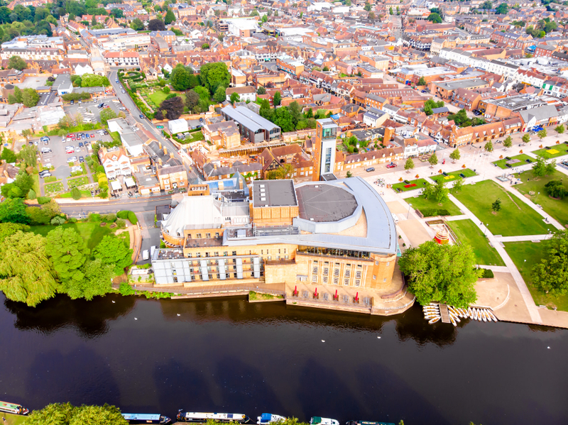 Day Trip from London to Stratford-upon-Avon & Warwick Castle rrajM00G