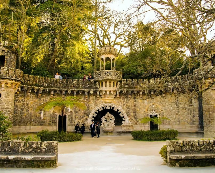 Quinta da Regaleira Skip-the-Ticket-Line Entry & Audioguide rU7wBHkS