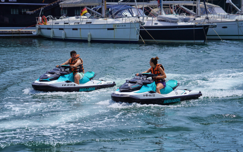 Jet ski and supercar driving experience in Barcelona mfb45858