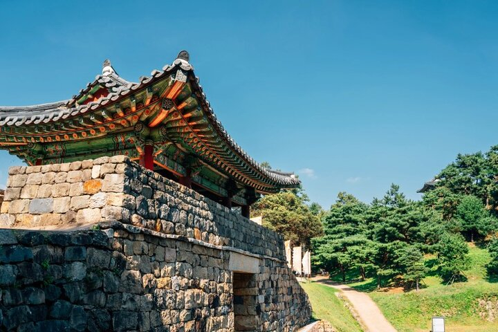 Gongju Day Trip Explore the Ancient Baekje Kingdom svZ7PMXB