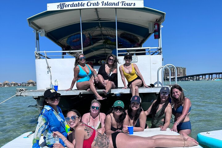 Crab Island Cruise crNzKvhC