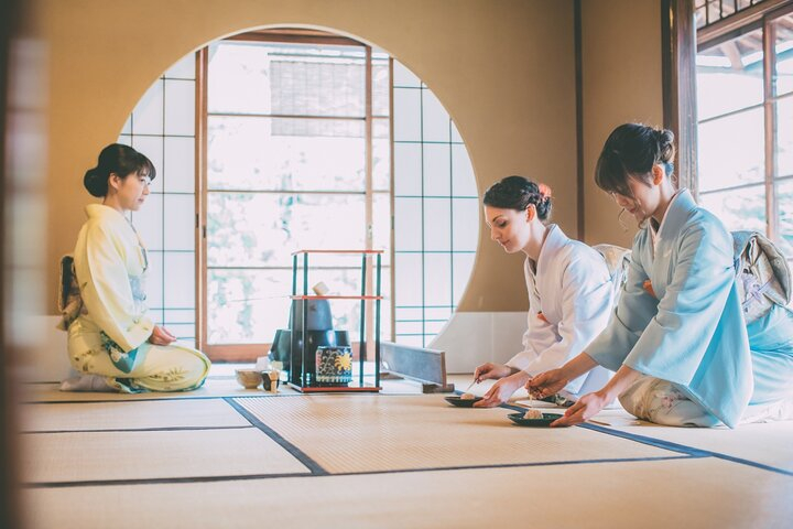 Best of Nagasaki with Japanese Tea Ceremony 6 hours Car Tour ujEqQR3v
