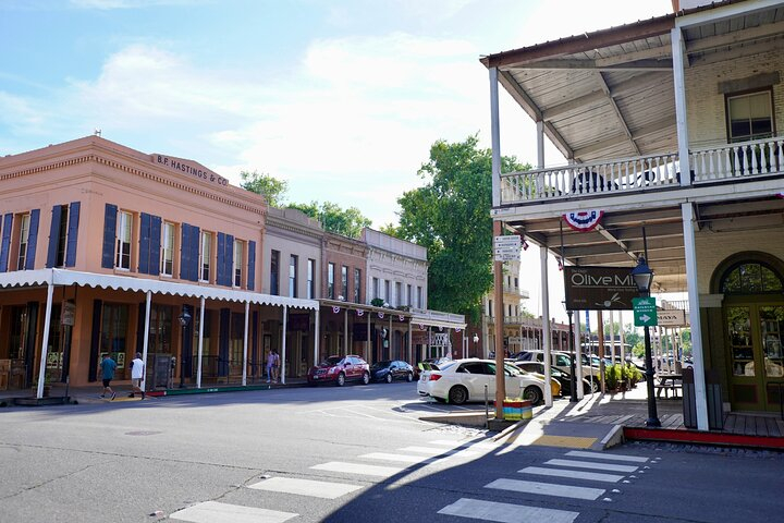 Self Guided Old Sacramento Walking Tour Explore Gold Rush History RS9tAAVT