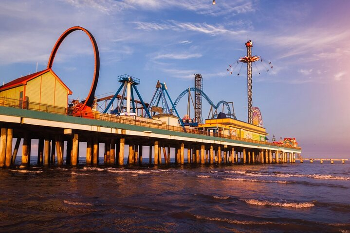 Self-Guided Galveston Ghost Audio Tour  9p4IVVpM