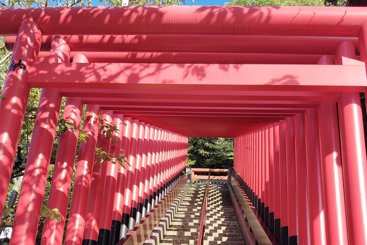 Wakayama: Discover the Sacred Beauty of Kimiidera pV5HYVGU