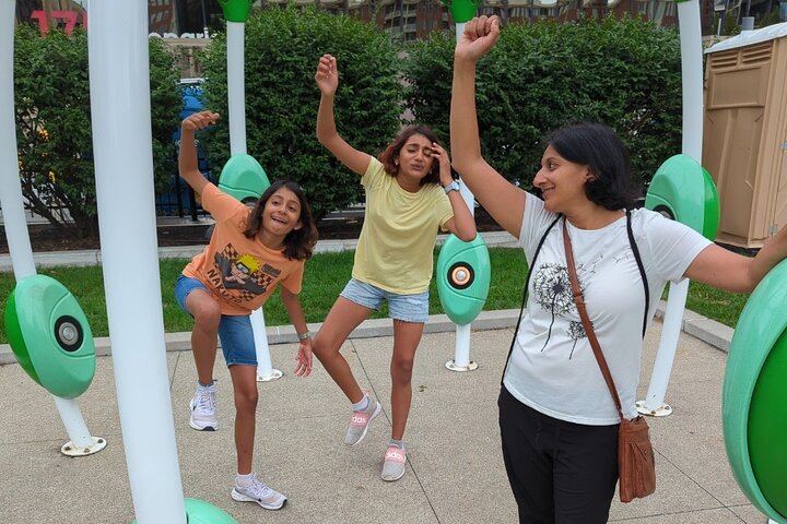 Columbus Scavenger Hunt Interactive Walking Tour 6L8TS1wJ