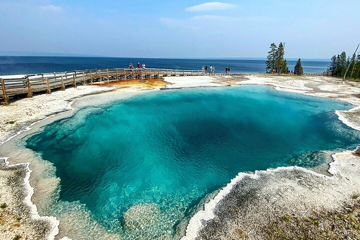 Yellowstone Grand Loop Ultimate Self-Guided Driving Tour DQ4IUyl5