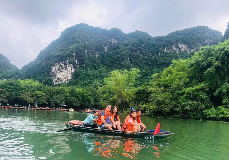 Best of Ninh Binh Tour: Hoa Lu, Bai Dinh, Trang An/Tam Coc, Mua Cave was1jnfJ