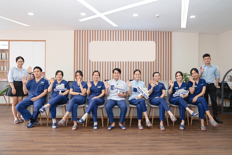 Hanoi Dental Clinic: Whitening & Cleaning Experience lGuWA8WY