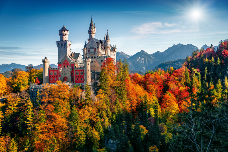 From Munich: Private Day Trip to Neuschwanstein & Linderhof Castles PmcRA00s