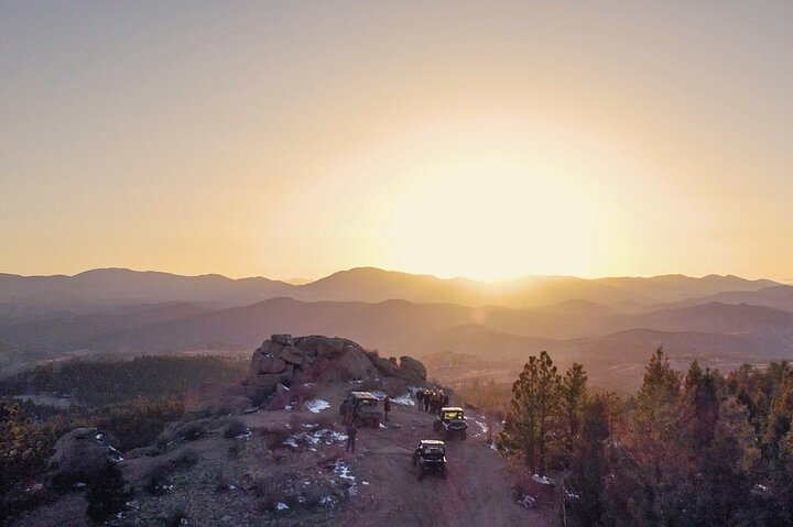 Woodland Park: 2 Hour Guided Wildlife Sunset UTV Tour - You Drive 2sMViFre