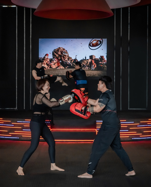 Project-H Muay Thai Gym at Terminal 21 Rama 3 in Bangkok Fp5CEtY5