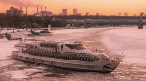 Radisson Royal Sightseeing Cruise 4Uf2MpsR