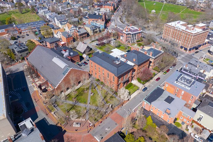  Salem Historical Audio Guided Private Experience KqceOzex
