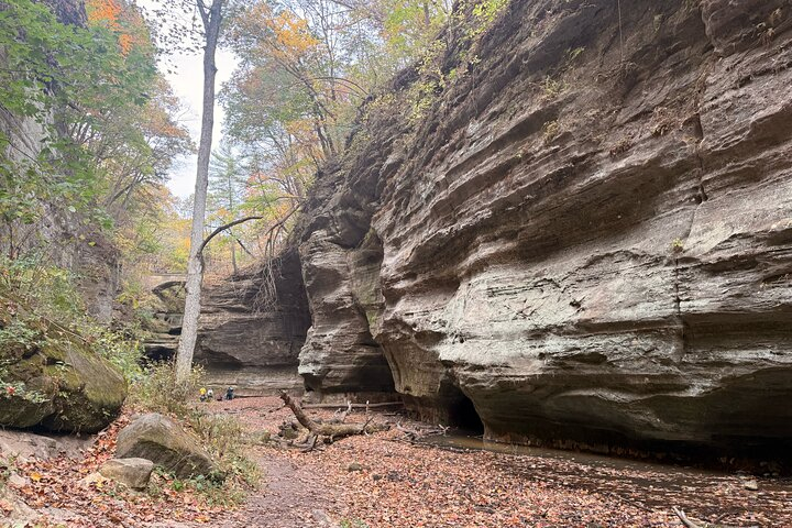 Guided Hike at Starved Rock and Matthiessen Park FnoejH8y