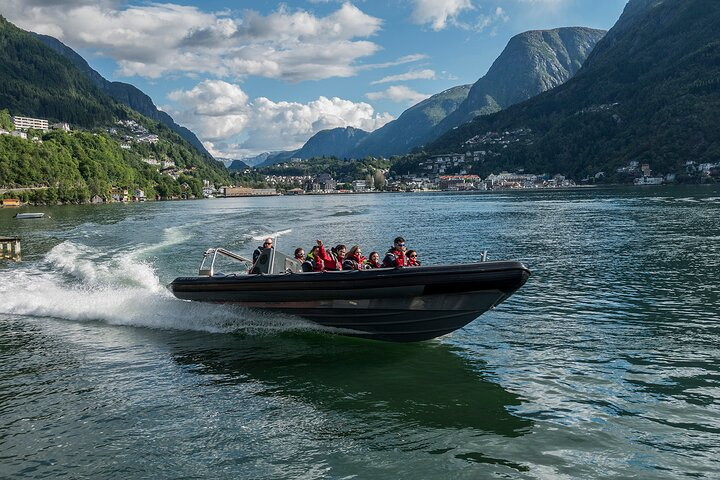 RIB Fjord Safari on the Hardangerfjord VVT5rYV7