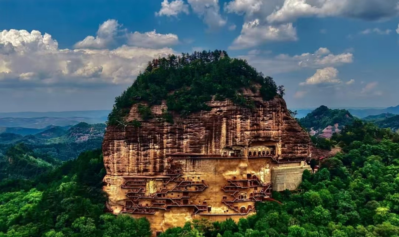 One-Day Tour of Tianshui Maijishan Grottoes + Fuxi Temple  oRxkwHD6