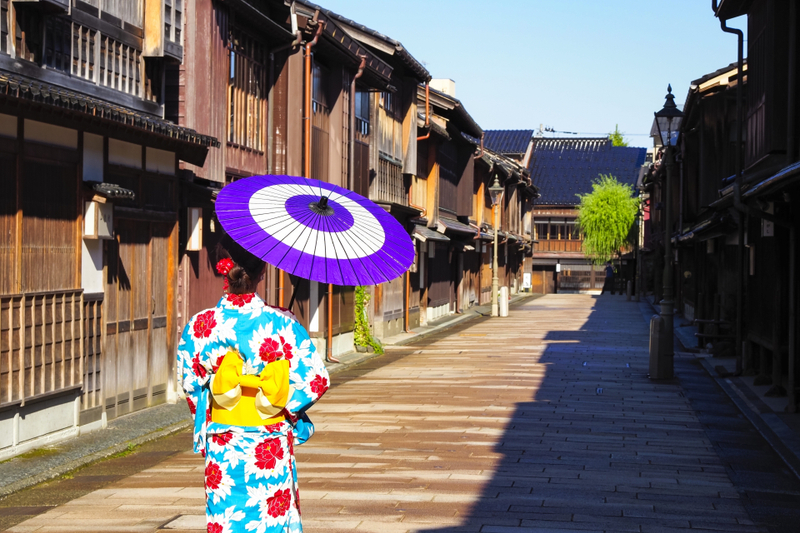 Kanazawa Omicho Market 3-Hour Local Food Experience dV7DT52J