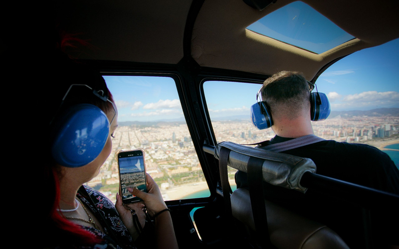 Helicopter Flight Experience in Barcelona SvdB5HoA