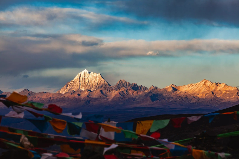 3-Day Small Loop Tour of Mount Siguniang Mosh Stone Park in Sichuan pBx2wqfA