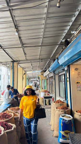 Old Delhi Spice Market & Rickshaw Ride Experience 81VQQR0a