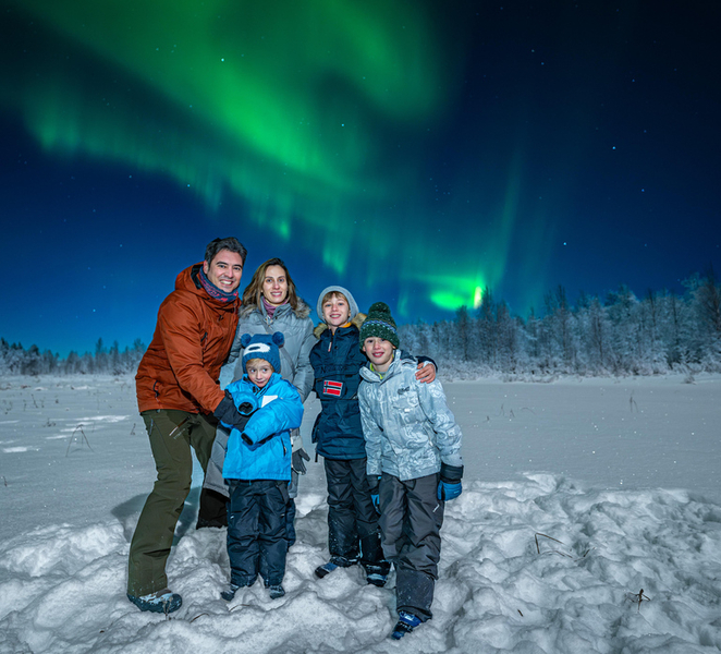 Rovaniemi: Guaranteed Aurora Hunt with Local Guides & Photos qOopLeLW