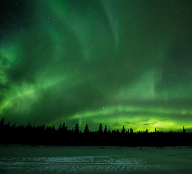 Rovaniemi: Northern Lights Tour with Chinese Guide bP01X954