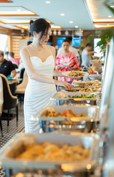 Heritage Luxury Day Cruise: Ha Long Bay Tour with Ti Top & Sung Sot fUsNexQp