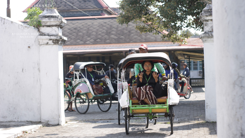 Abdi Dalem Experience pAYLoxhB