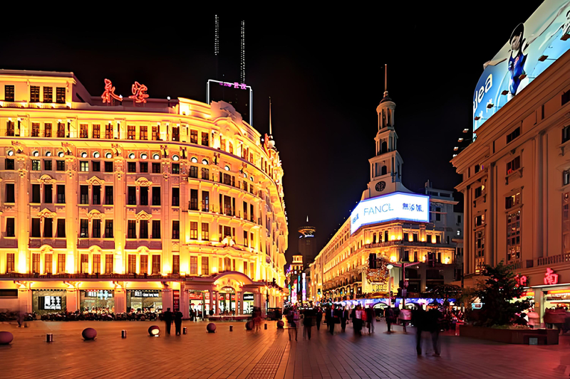 Private guided day tour of Shanghai (Lujiazui/Oriental Pearl Tower/Yu Garden/Jade Buddha Temple, etc.) bf034a9h