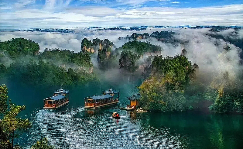2-Day Classic Zhangjiajie: National Park, Glass Bridge, and Tianmen Mountain (Boutique Small Group Tour) Ke61KDYz