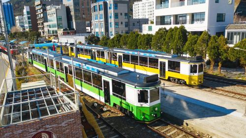Busan One Day City Tour with Blueline Park Songjeong Beach Train (Haedong Yonggungsa Temple + Songdo Skywalk + Gamcheon Culture Village) Day Tours lZ4PglsU